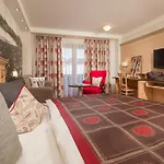 Отель Sommer 4*