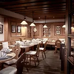 Sommer Hotel 4*