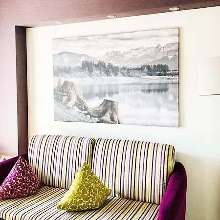 Sommer - Urlaubs- Und Wellnesshotel 4* Füssen