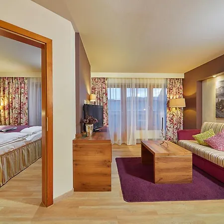 Hotel Sommer - Urlaubs- Und Wellnesshotel 4*